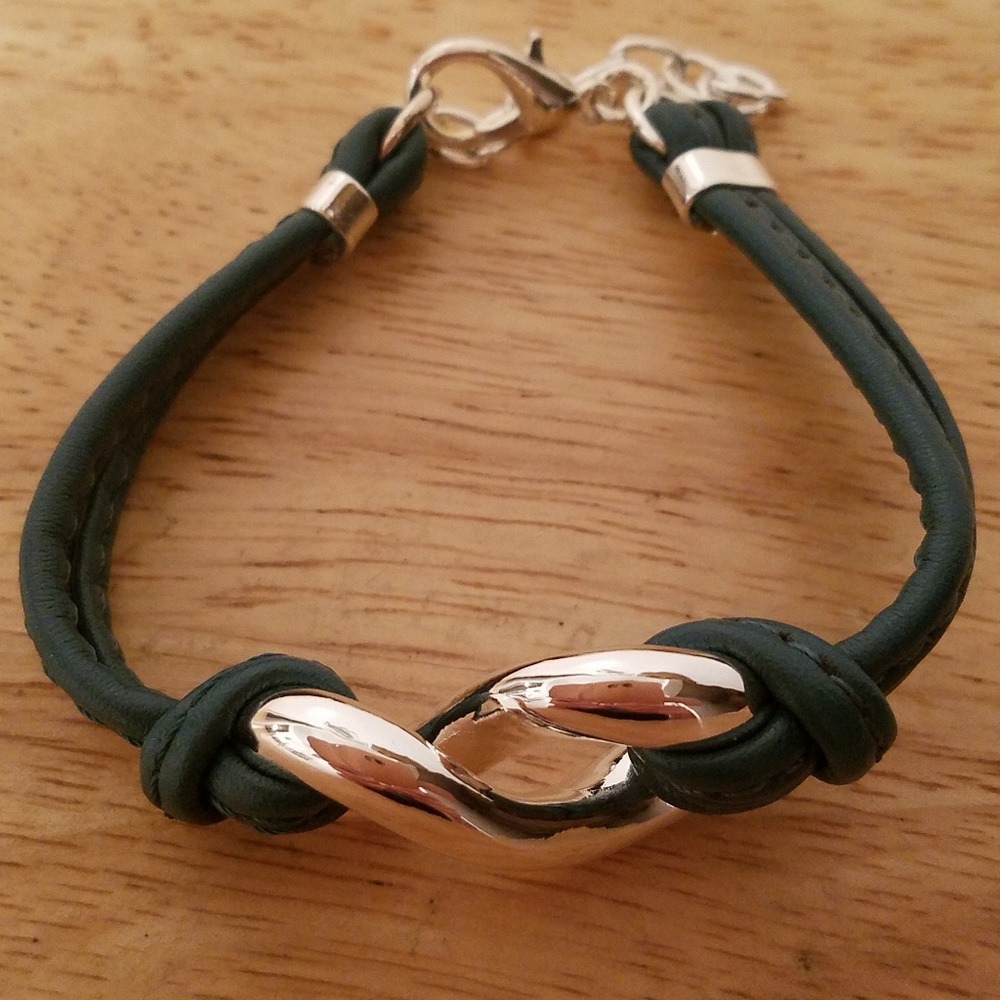 Infinity Bracelet - image 3